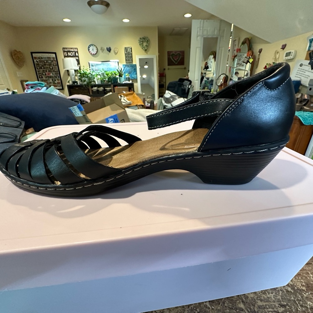 Clarks Black Strappy Sandals - Picture 2 of 5